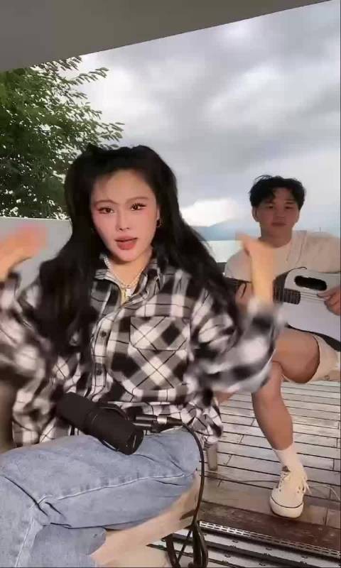 谁懂我有多喜欢这个双马尾造型啊啊啊!求复刻,小圆,求求求