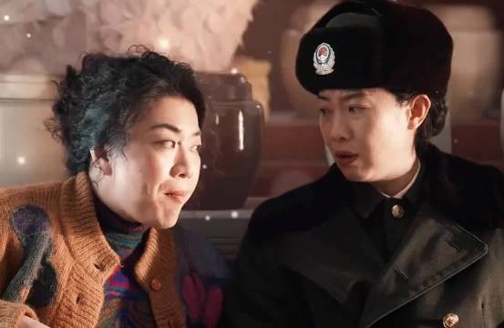 余红旧事悬疑变喜剧，人物关系乱到上头