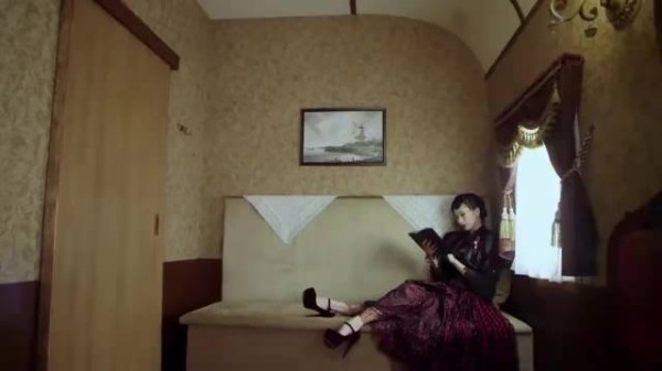 市长女儿果然是个大美人秘书闯进包厢跟她玩列车激情因为一个片段看了整部电影