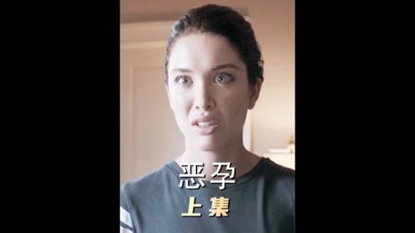 女孩只是对着镜子练习一下舞蹈，却发生了一件恐怖的事情！