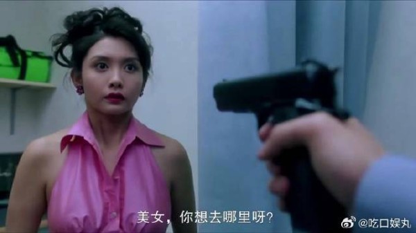 《鼠胆龙威》 悍匪挟持人质要直升机，不料他竟提出这要求