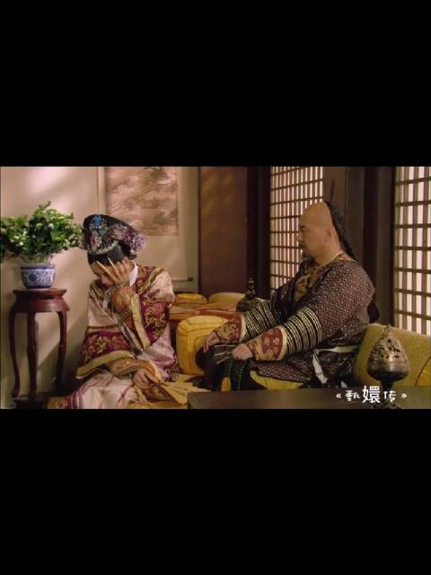 甄嬛传经典场景，帝王抬手一巴掌，贵妃惊恐滑跪