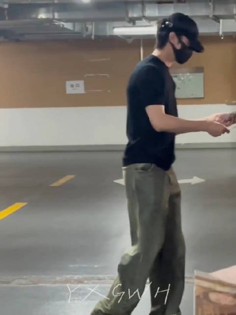 许凯出发前来收信啦!和so丝双向奔赴的爱意 好浪漫