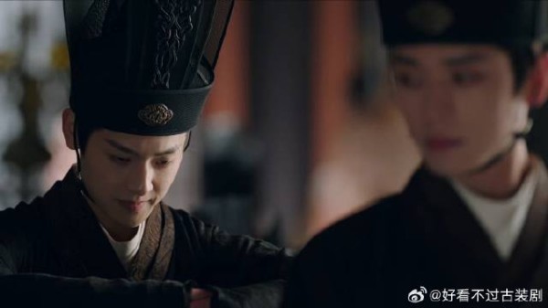 锦月如歌：禾宴当众邀战何如非，要和他切磋切磋，他无奈只能答应