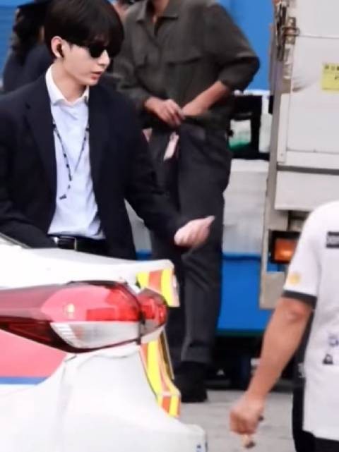 傅诗淇不怎么上网，但绝对不会错过任何一个时下最热的网梗和卡点