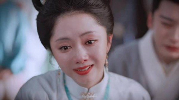 简直是演技大赏啊 最后那句哽咽的“感激在心”真的让我眼泪飙出来