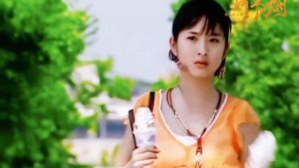 现在的内娱已经看不到这种多巴胺妆造了