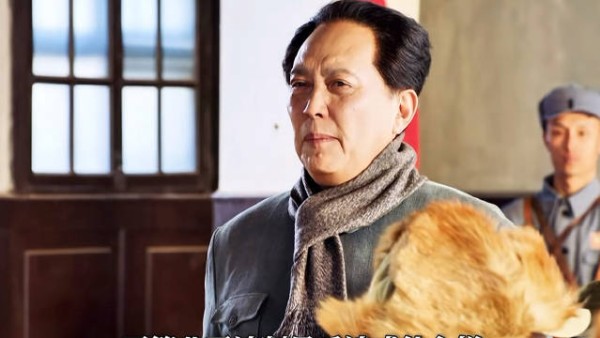 号令之中是一往无前的决心,激励队伍乘胜向南…