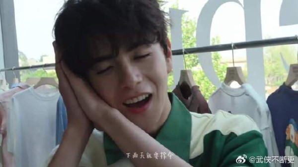 吕小贝的爱情睡醒了，孙天骐循环播放中
