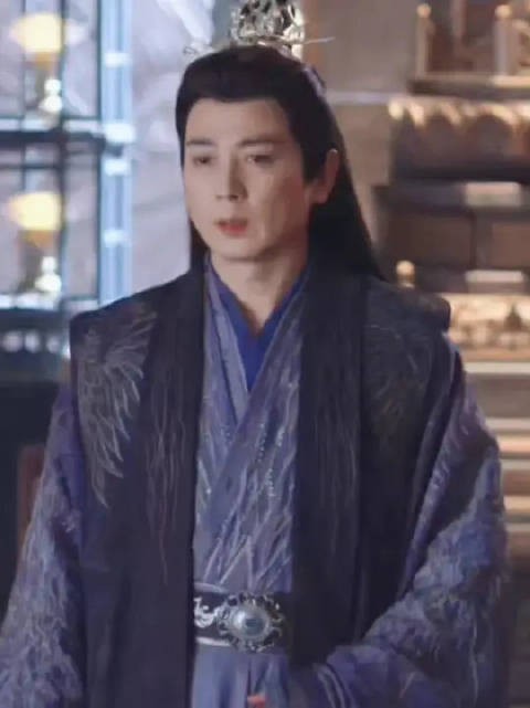 受伤的只有师千缕,师千缕疑似失去了所有的力气和手段
