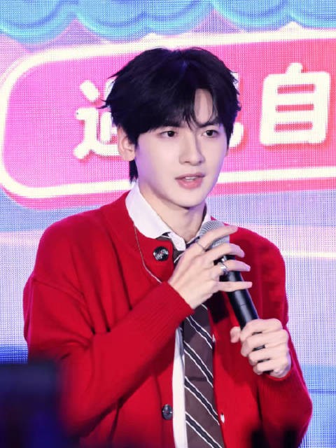 清唱了新专辑片段…听醉了好好听