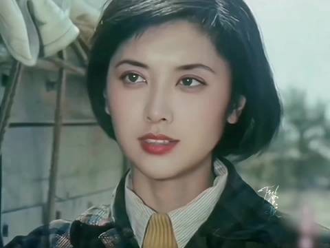 小时候没觉得女儿国国王有多漂亮,但长大了才发现是真的漂亮啊!