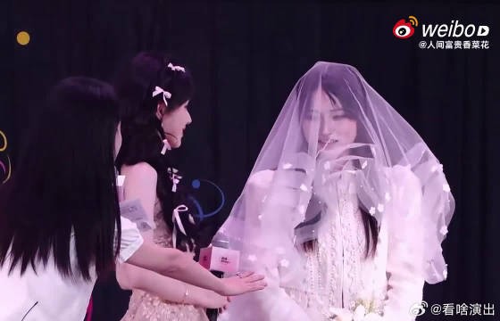 生日会这个环节太惊喜，梦女直接原地入坑