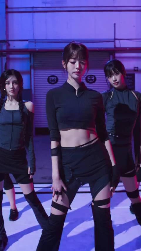 IVE回归新歌Looks Can Kill片段公开