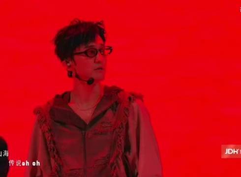 王传君这个舞蹈实力绝对被低估了,大框架长手长脚律动感好好啊,看得我好爽!