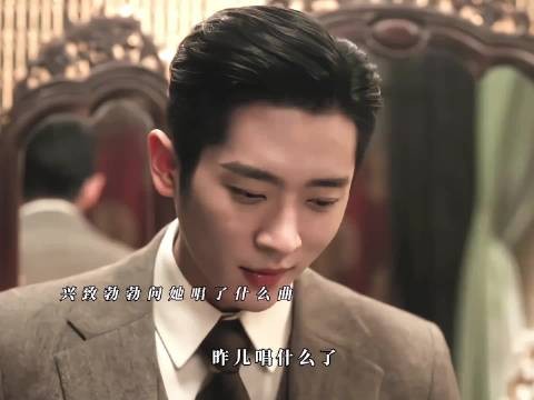 比白月光更难以忘怀的是早逝的白月光