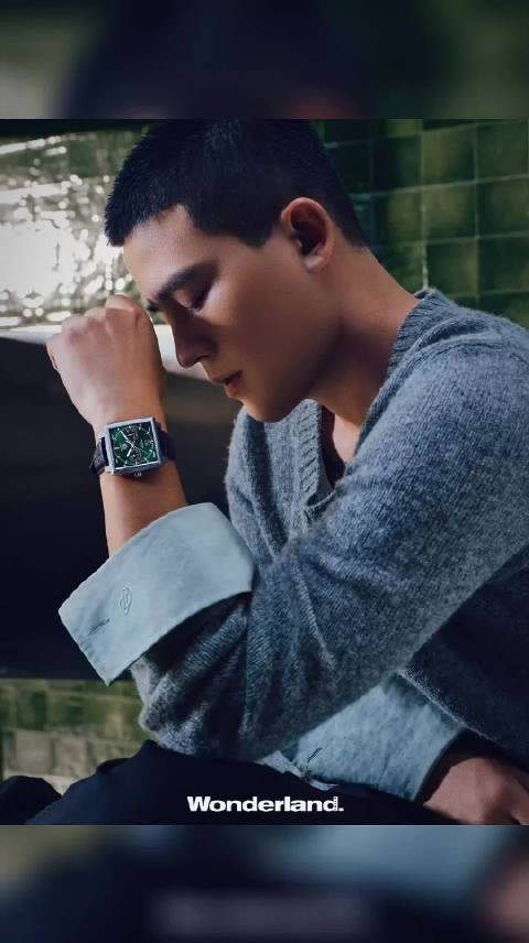 欧豪超话发文 称其如星河独一光轨照亮追随者