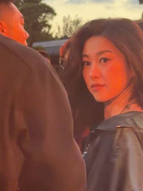 朱珠王一博大秀同框,一柔一飒气场对撞,高级感扑面而来,太养眼了!
