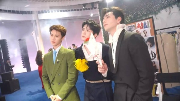 李昀锐、曾舜晞、陈星旭vogue合影，各有风格