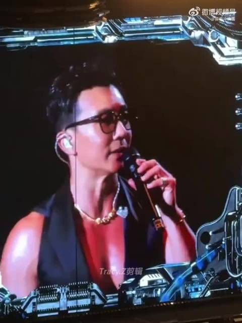 周杰伦为何与她结婚，温柔爱笑正能量