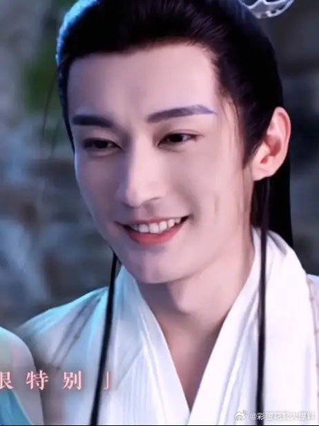 因为是你,所以才总是下意识的想要靠近