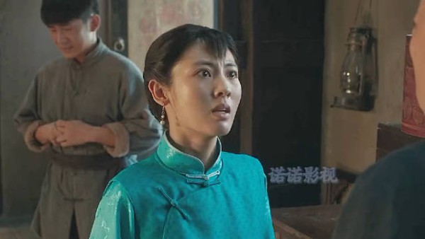 苏苏劝父亲给佃农减租减息,没想到宁老财直接翻脸!