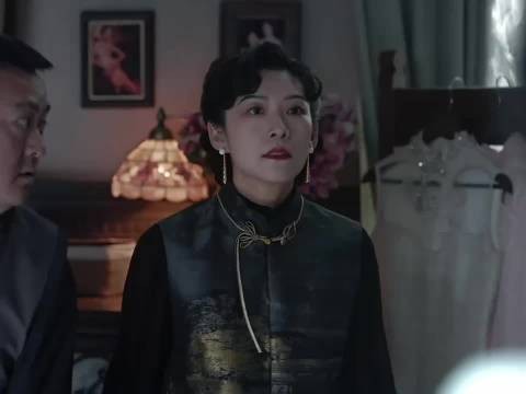 新剧又来了，没有什么敢不敢的，直接开枪