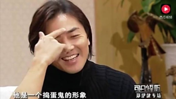 郑伊健形容和陈小春的关系：当他的朋友很难