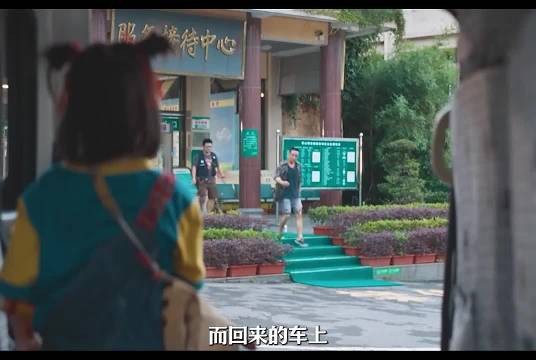 三哥失口说出火化真相,小文听外婆语音流泪