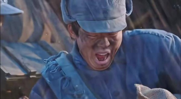 小城良方进入抗日剧模式