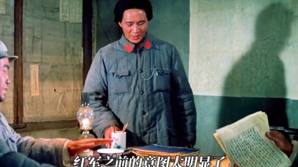 敌强我弱悬殊处境直观展现，军事行动凶险万分