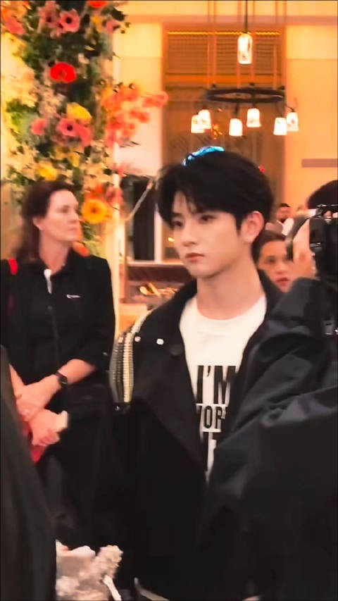 期待饰演金元勋的穆祉丞呀 长得太好看啦 穆祉丞金元勋