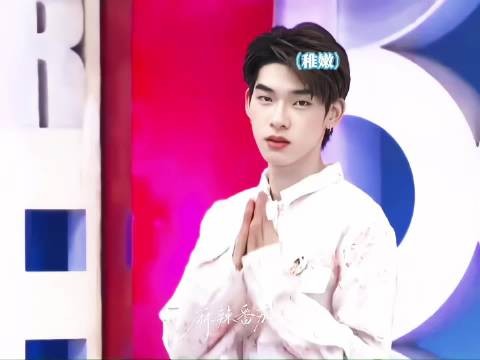 看到这个 小狗真的好萌呀