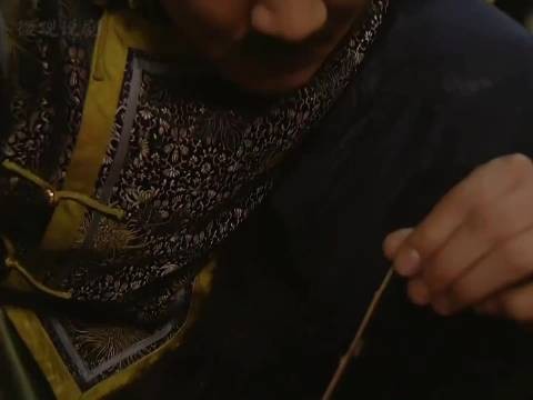 雍正强闯宗人府，去见被圈禁的老十三，在门口和小太监斗嘴