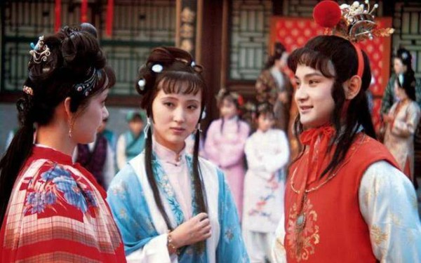 《红楼梦》:贾宝玉除了林黛玉和薛宝钗,就不能娶别人吗?