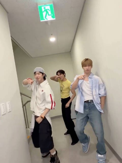 NEXZ更新GOT7官方账号 BamBam发文stop stop it