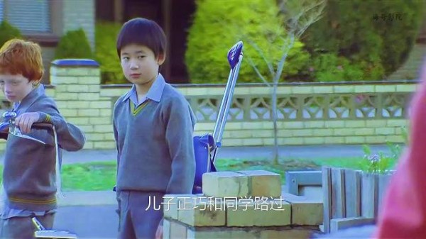 电影意母亲自缢收尾，旗袍成儿子永远伤痛