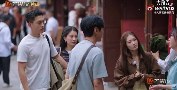 为什么还没有磨合好就要匆忙踏入婚姻呢，易立竞的提问真的一针见血