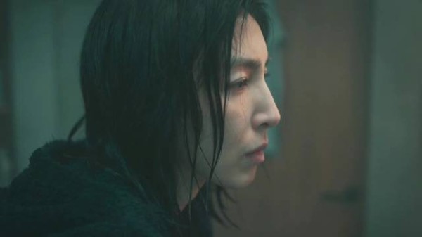 这个设定还挺有意思，悬疑新剧《消失的裂痕》第一期